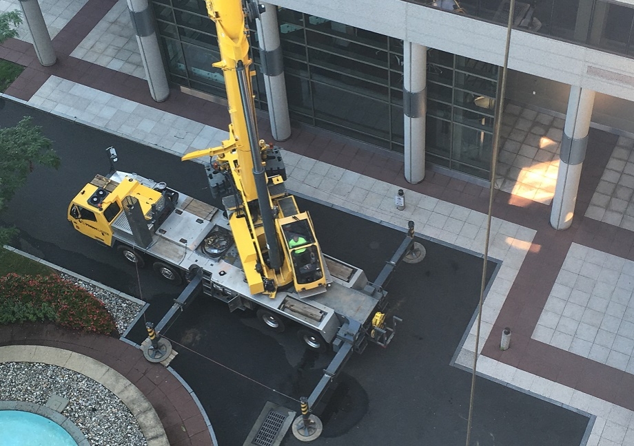 Bird's-eye view of crane services