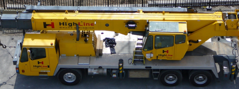 HighLine Crane & Rigging Truck